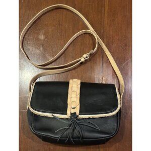 Tommy Bahama Santa Rosa Messanger Bag Black Leather Crossbody MSRP $188